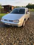 Volkswagen Golf автомобіль