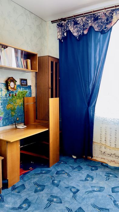 Продаж двох кімнатноі квартири