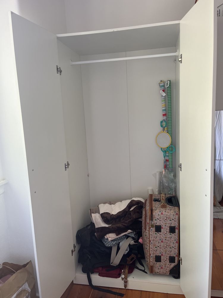 Roupeiro 3 portas Ikea
