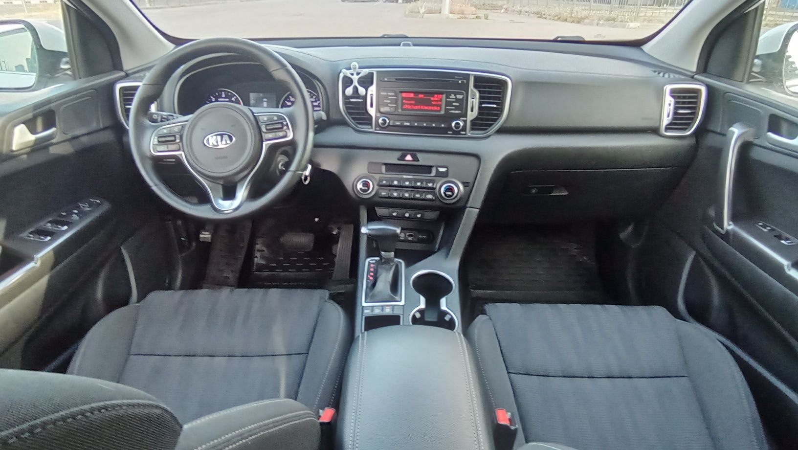 Kia Sportage 2018 1.7Дизель АКПП