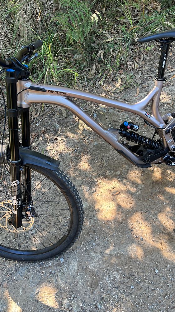 Vendo commencal suprime dh V4.4 2022