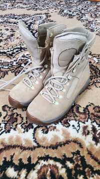 Тактичні черевики Meindl Desert оригінал стан нових 39 розмір