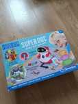 "Super doc" robót mówiący edukacyjny