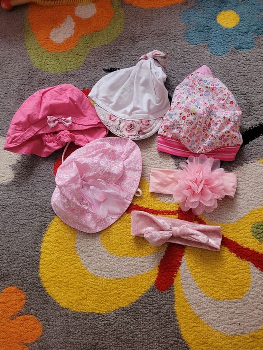 Czapki opaski dla dziewczynki