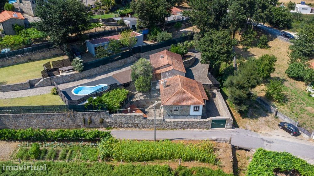 Moradia T4 para venda