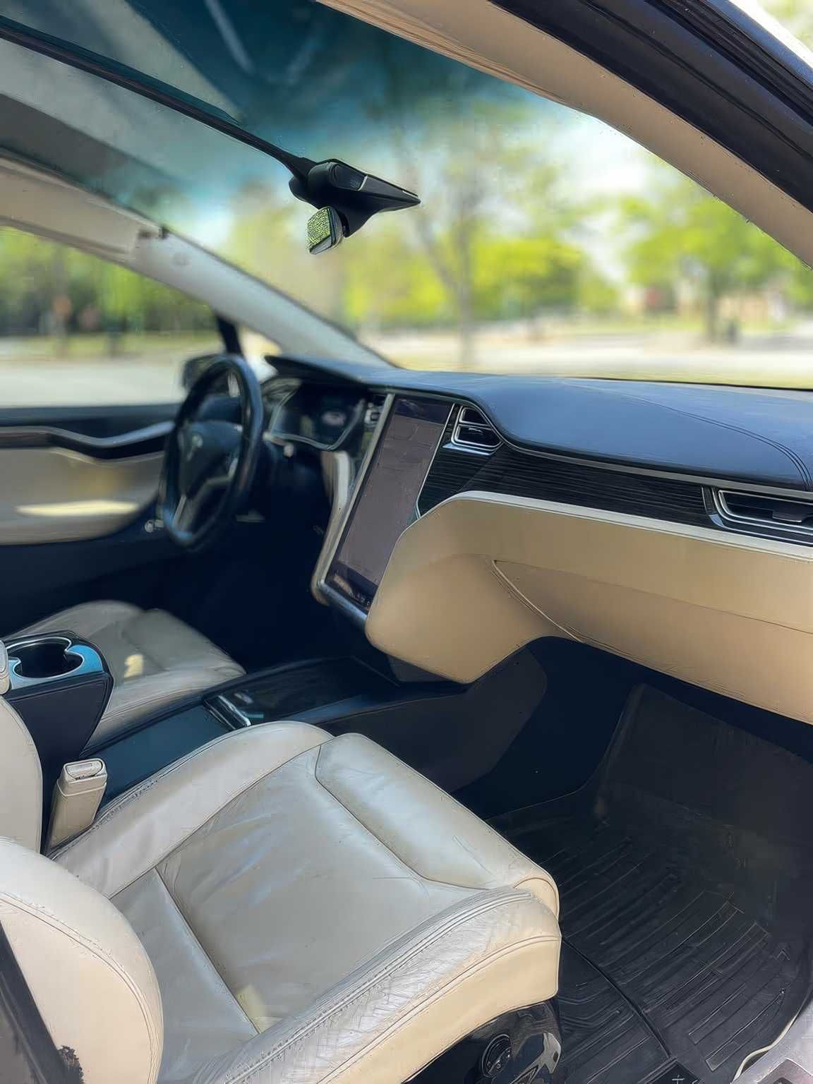 2016 Tesla Model X 90D