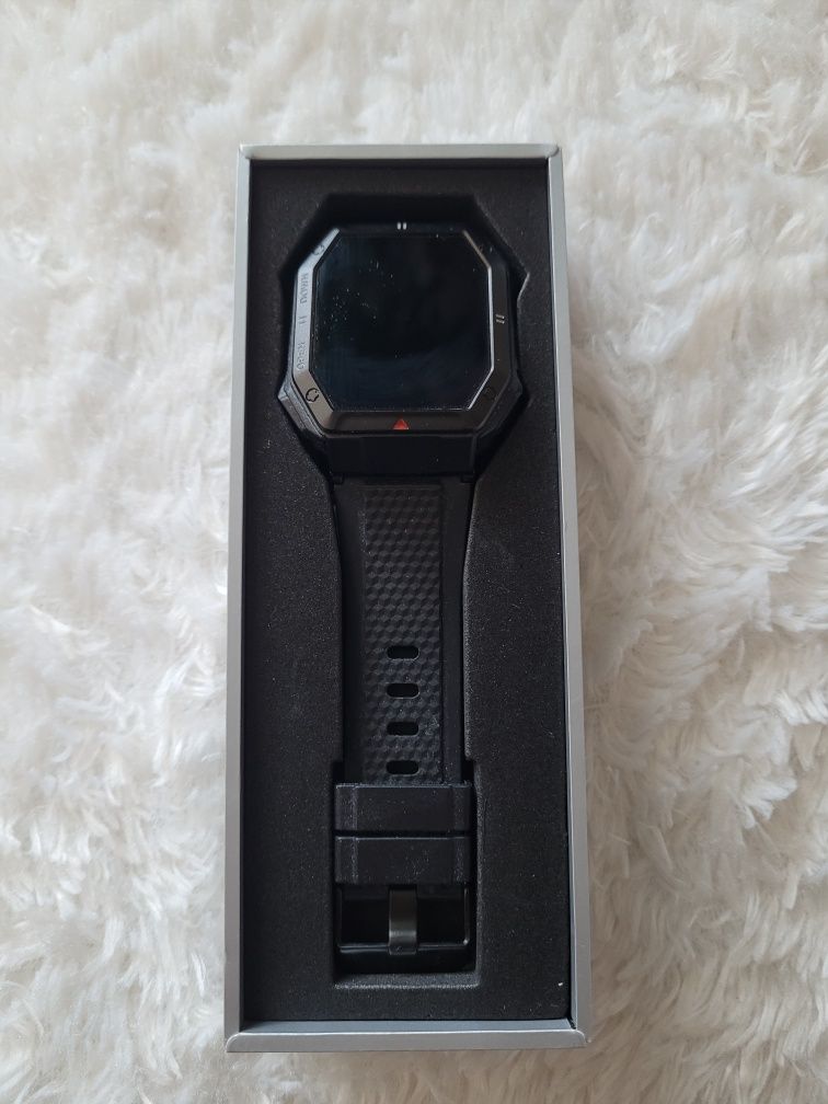 Smartwatch militarny Maxcom
