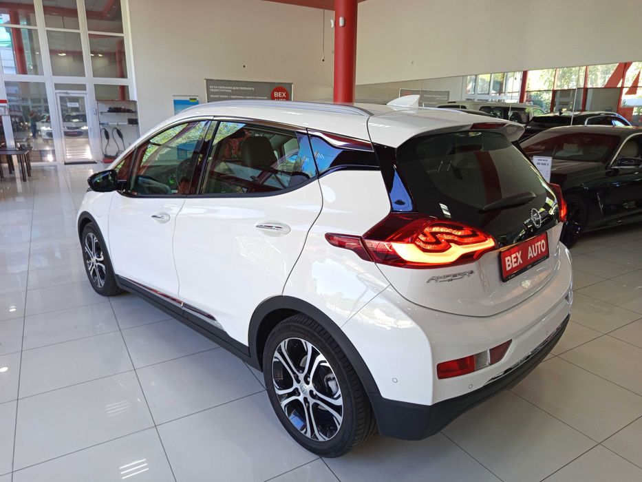 Opel Ampera-e 2019