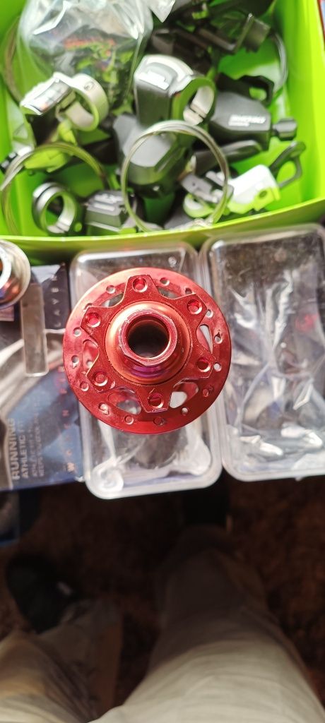 Cubo roda GIANT Red