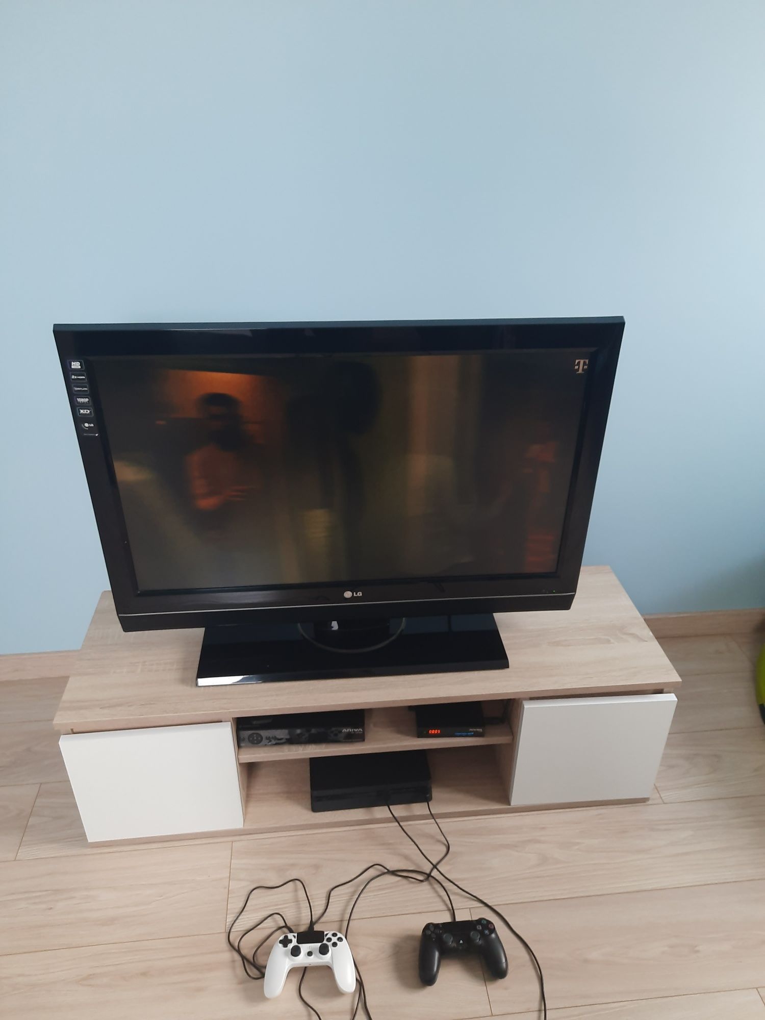 Telewizor LG 37' +Tuner DVB-T Ferguson Ariva