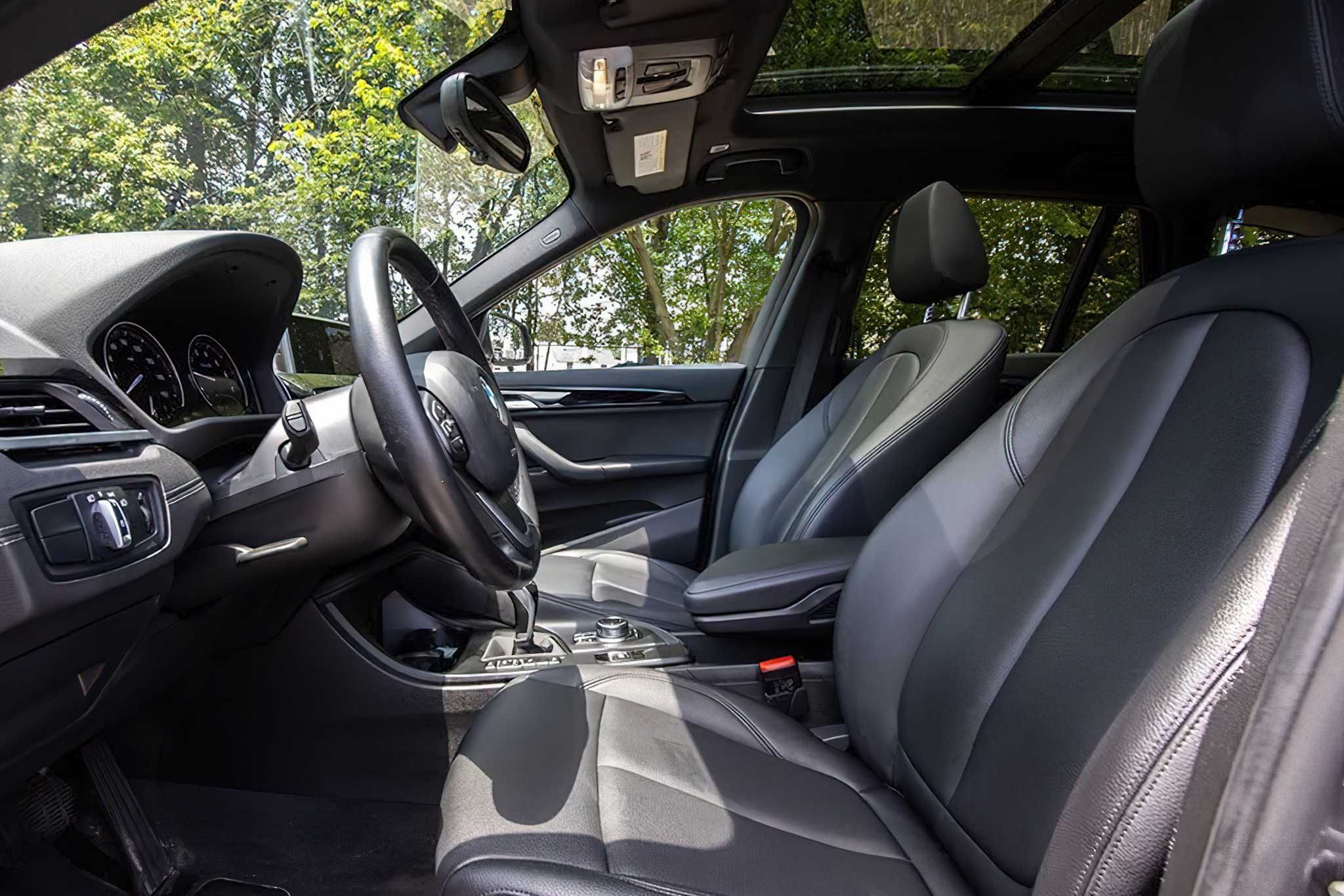 BMW X1      2022