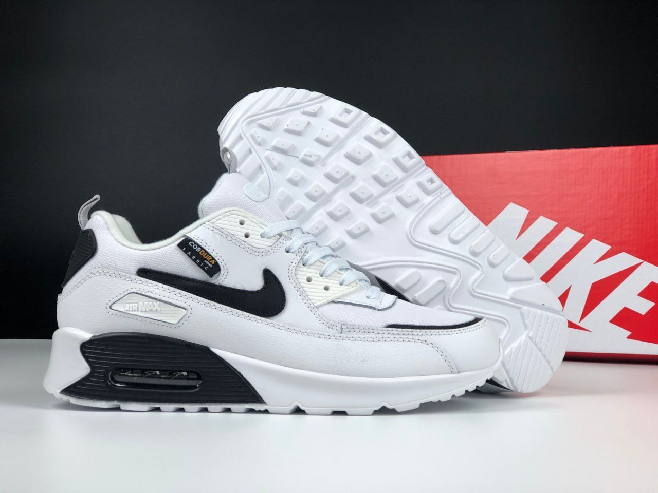 Кросівки Nike Air Max 90 Surplus білі