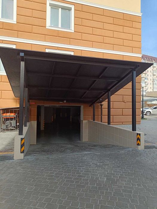 Продаж 1-кім. квартири з можливістю перепланування в 2-кім. (109-348)