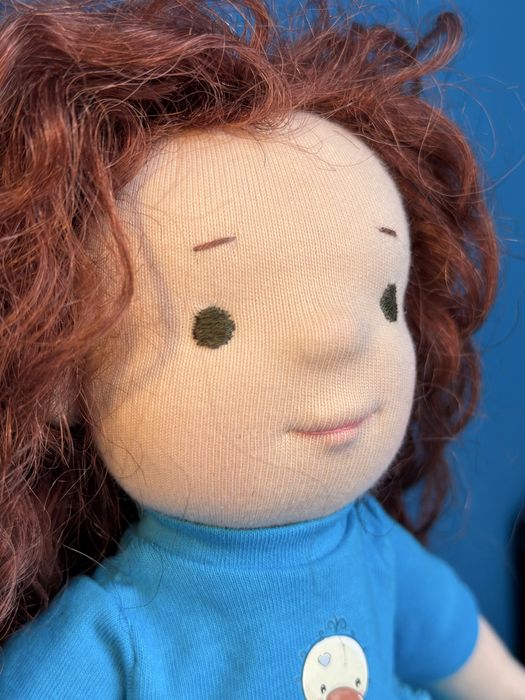 Текстильна лялька, кукла ручної роботи з набором одягу та колискою