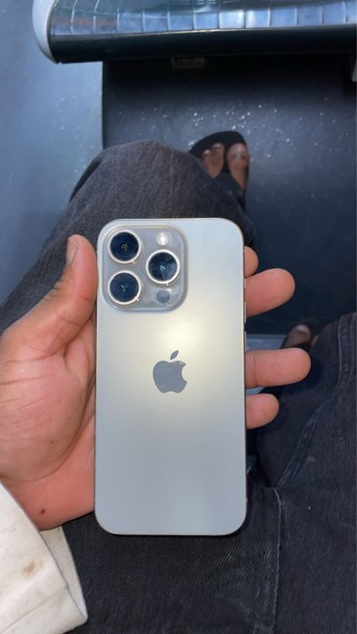 Iphone 15 pro 512gb 88% saude de bateria
