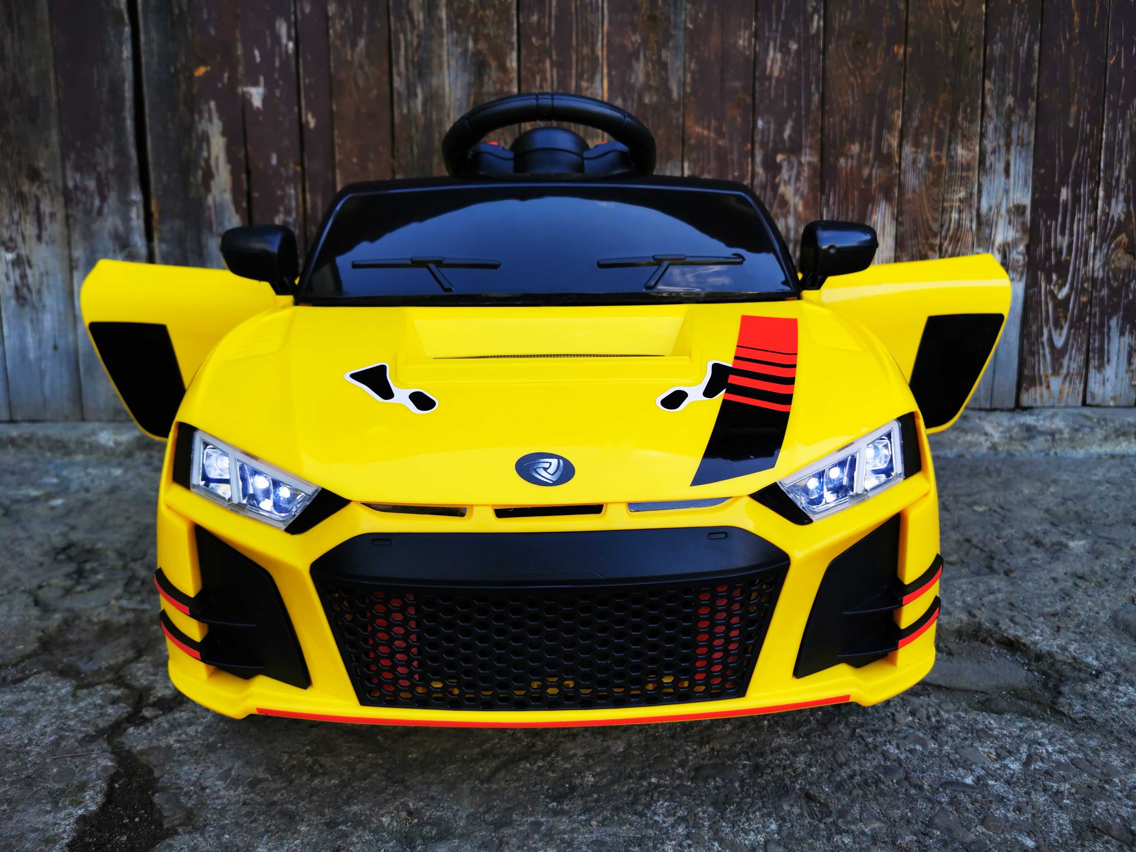 Samochód AUDI TT RS V10 Auto AKUMULATOR Motor Elektryczny Autko DZIECI