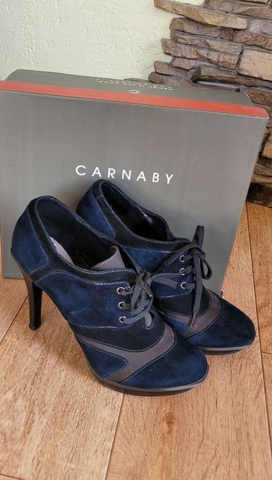 Туфли Carnaby. Стильні чоботи весна/осінь
