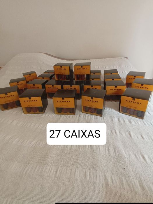 27 caixas Óleos relaxantes para banho- 3 fragrâncias