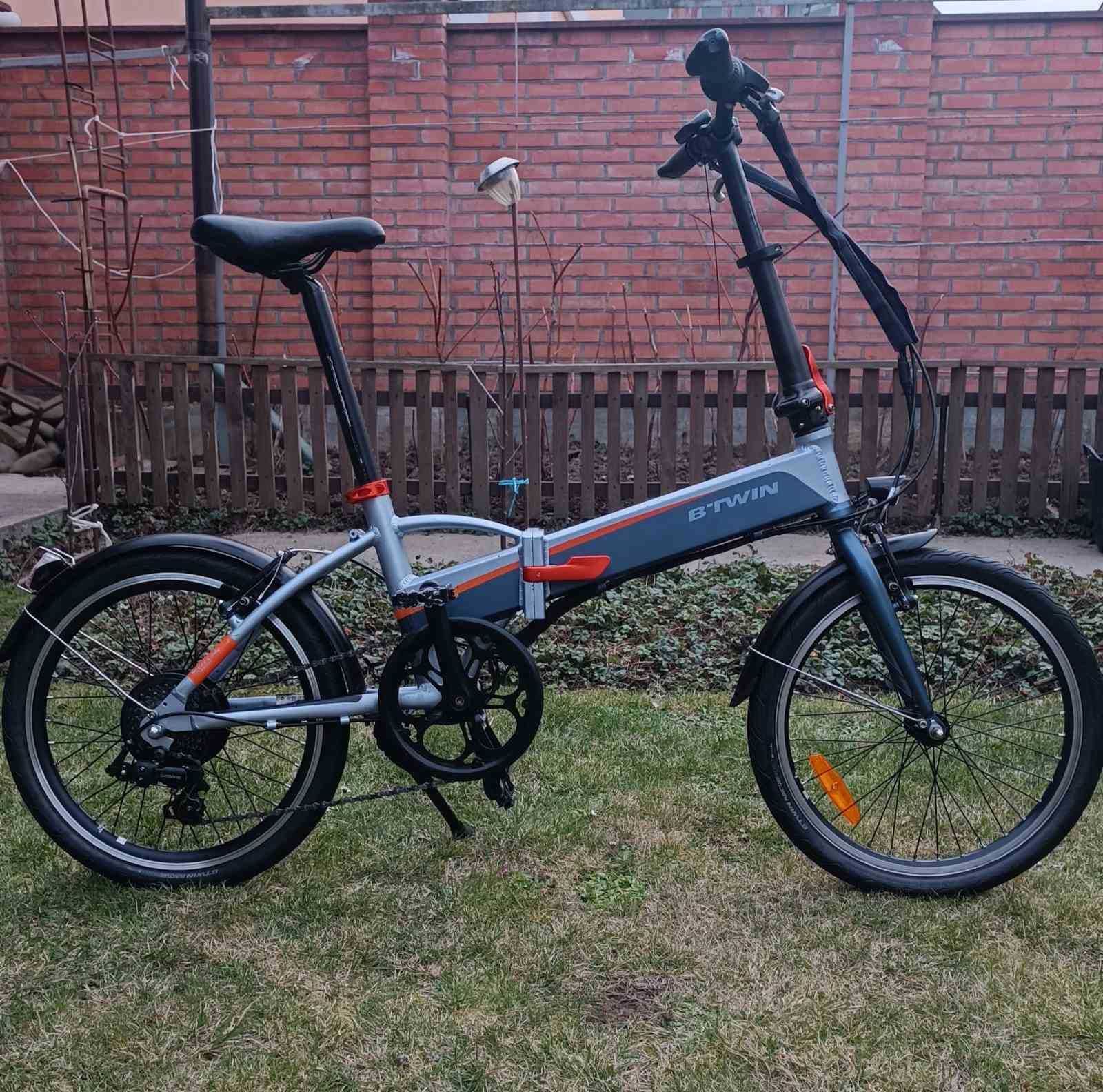Продам складний електровелосипед "B'TWIN"