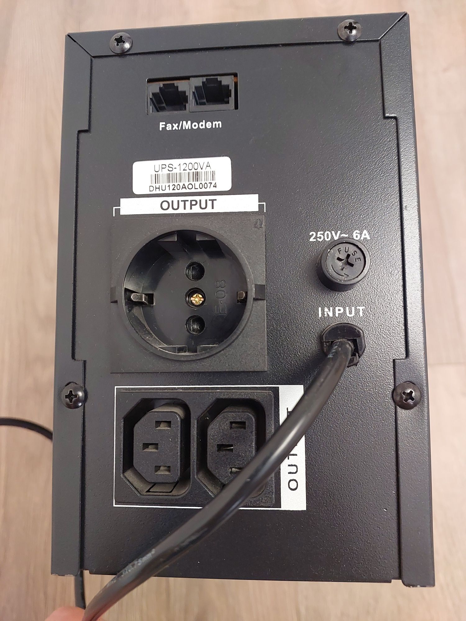 Джерело безперервного живлення Gresso UPS 1200-VA
