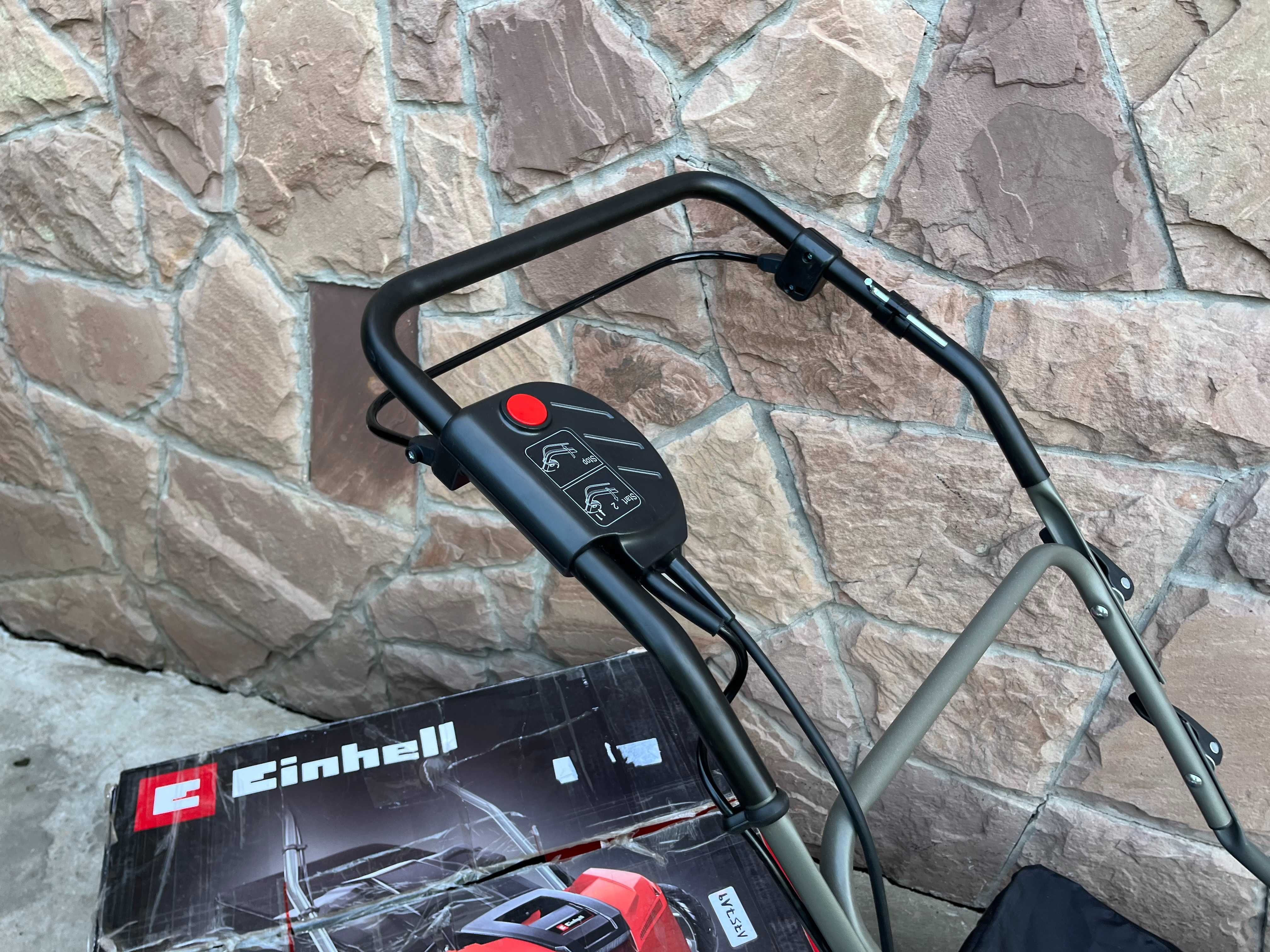 Аератор Einhell GE-SA 1435 бу два вала