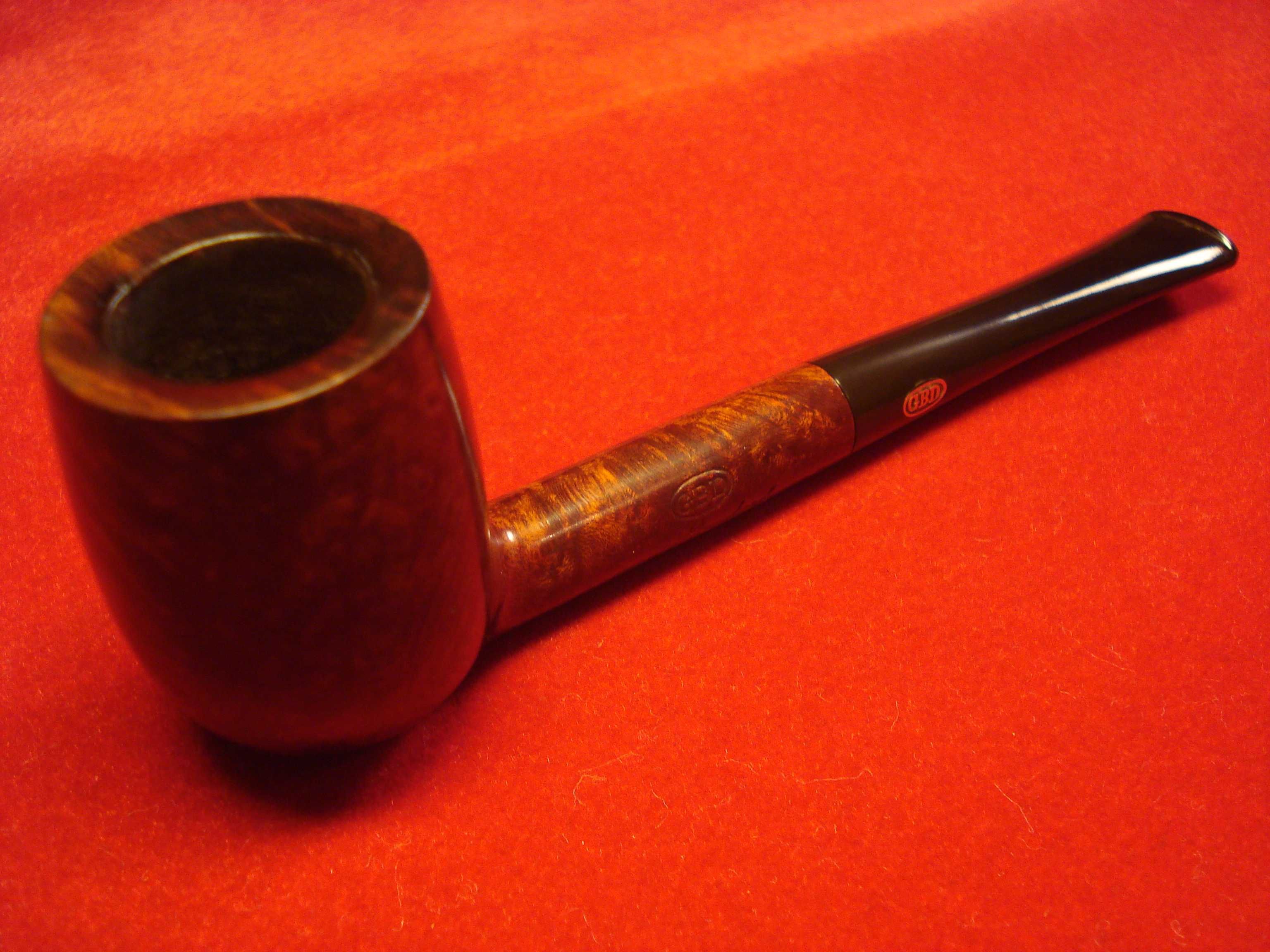 Cachimbo GBD Standard 1121