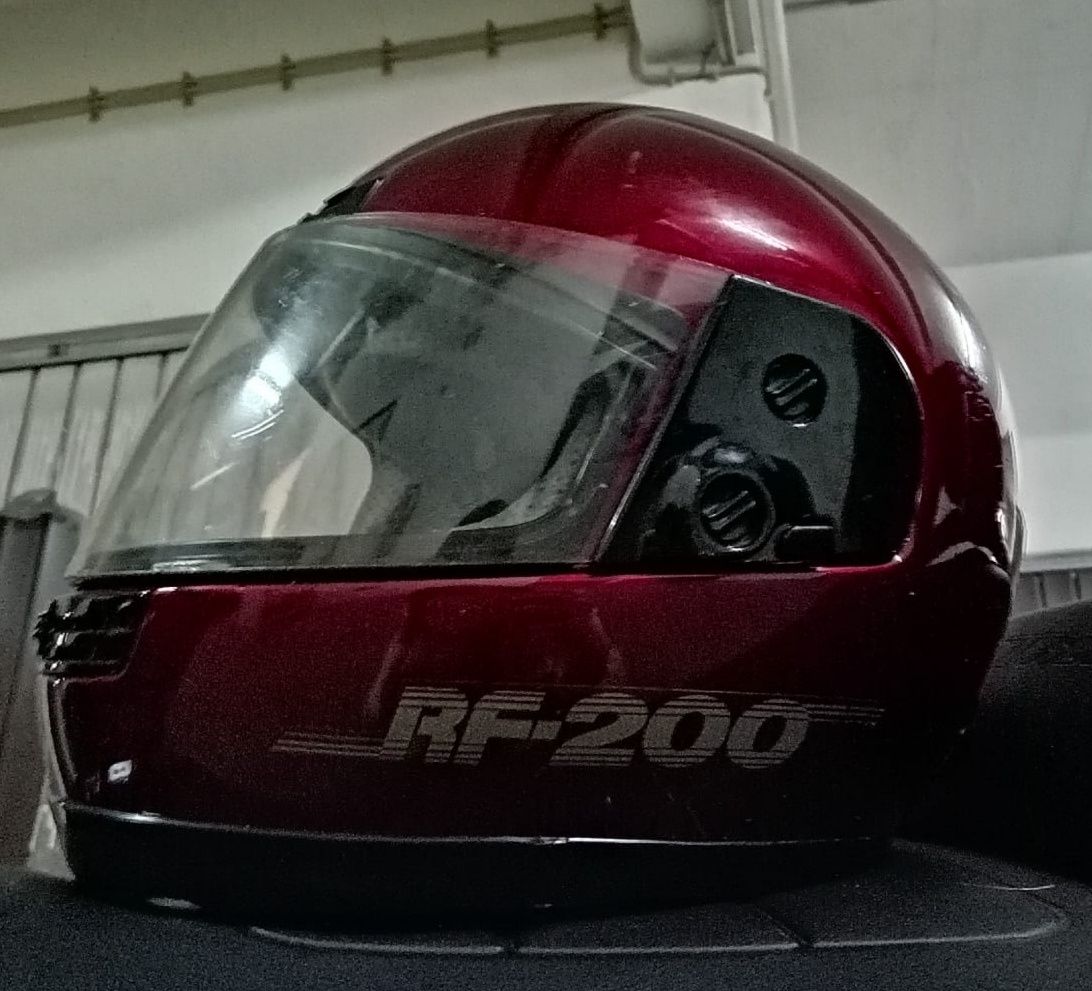 Capacete Shoei RF200, tamanho M