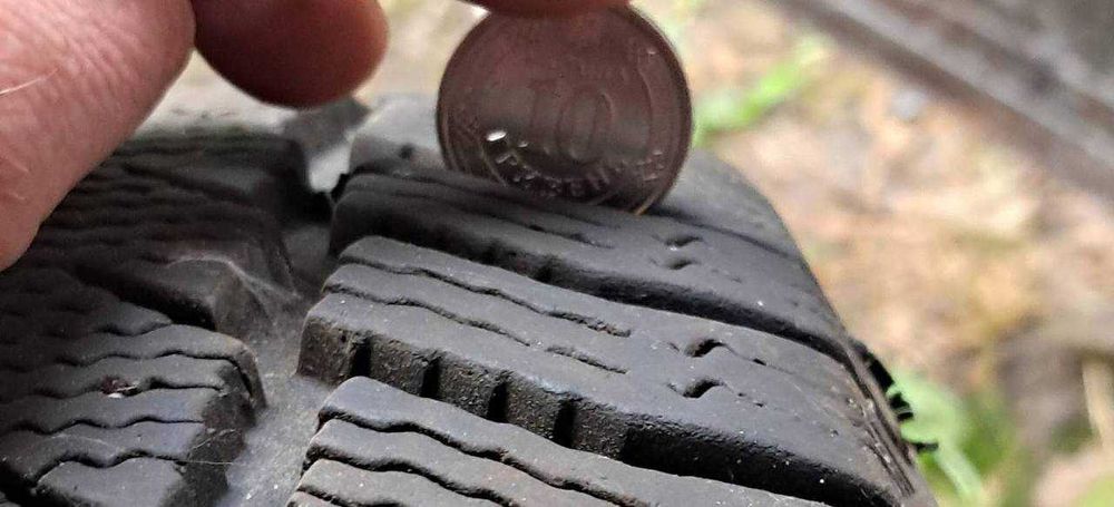 продам шину зима 175 65 14