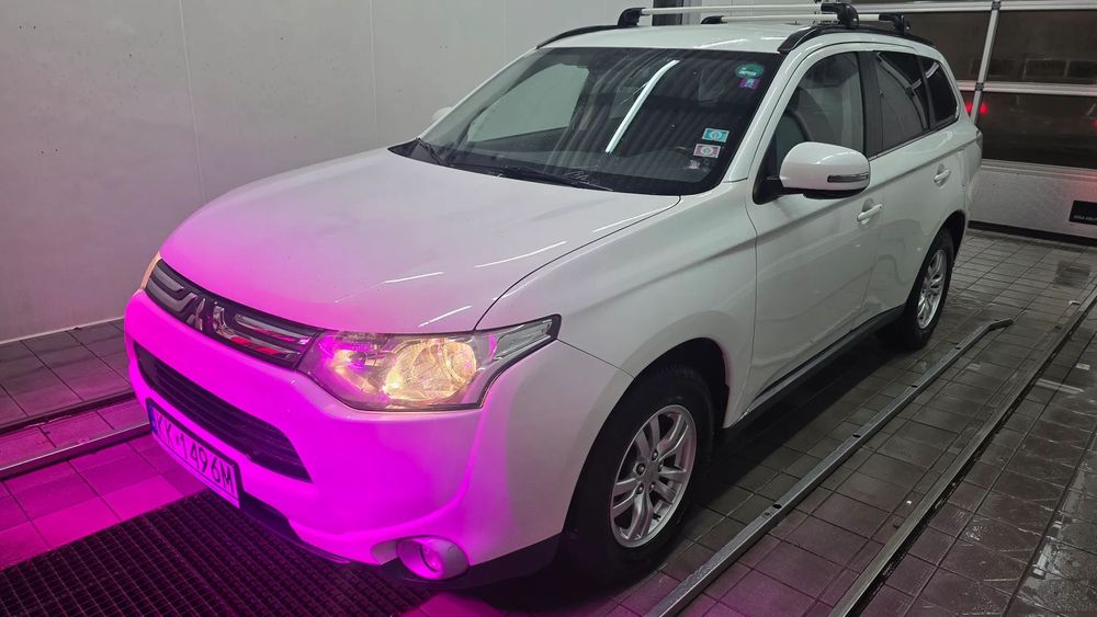 Mitsubishi Outlander MITSUBISHI OUTLANDER III 4x4 2.0 benzyna automat
