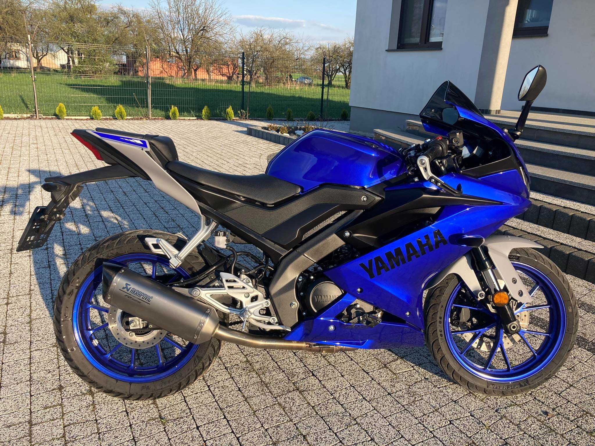 Yamaha  YZF R125 l akrapowic ZAREJESTROWANY