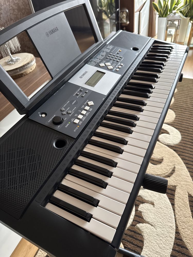 Keyboard Yamaha YPT-230