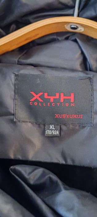 Продам плащ зимовий чорного кольору