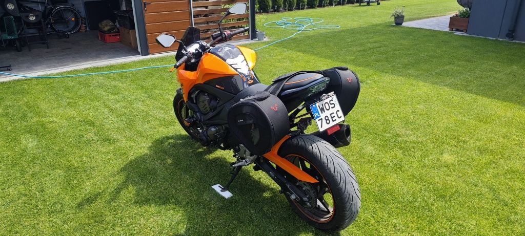 Kawasaki Z800e 95KM
