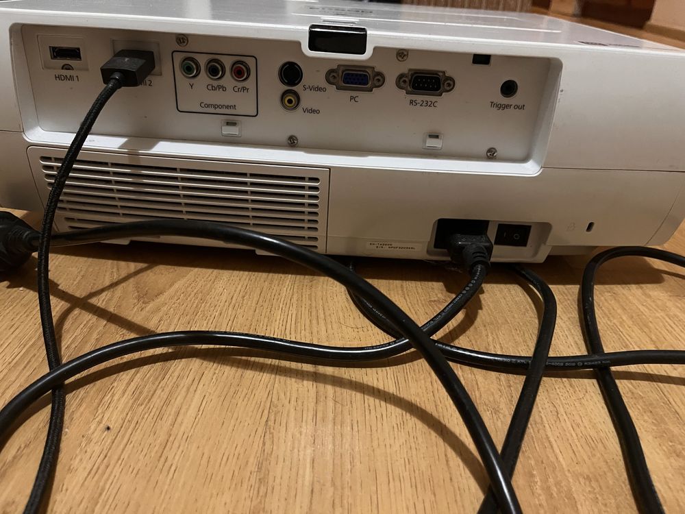 Projektor EPSON EH-TW3200