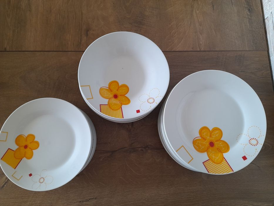 Komplet obiadowy/talerzy