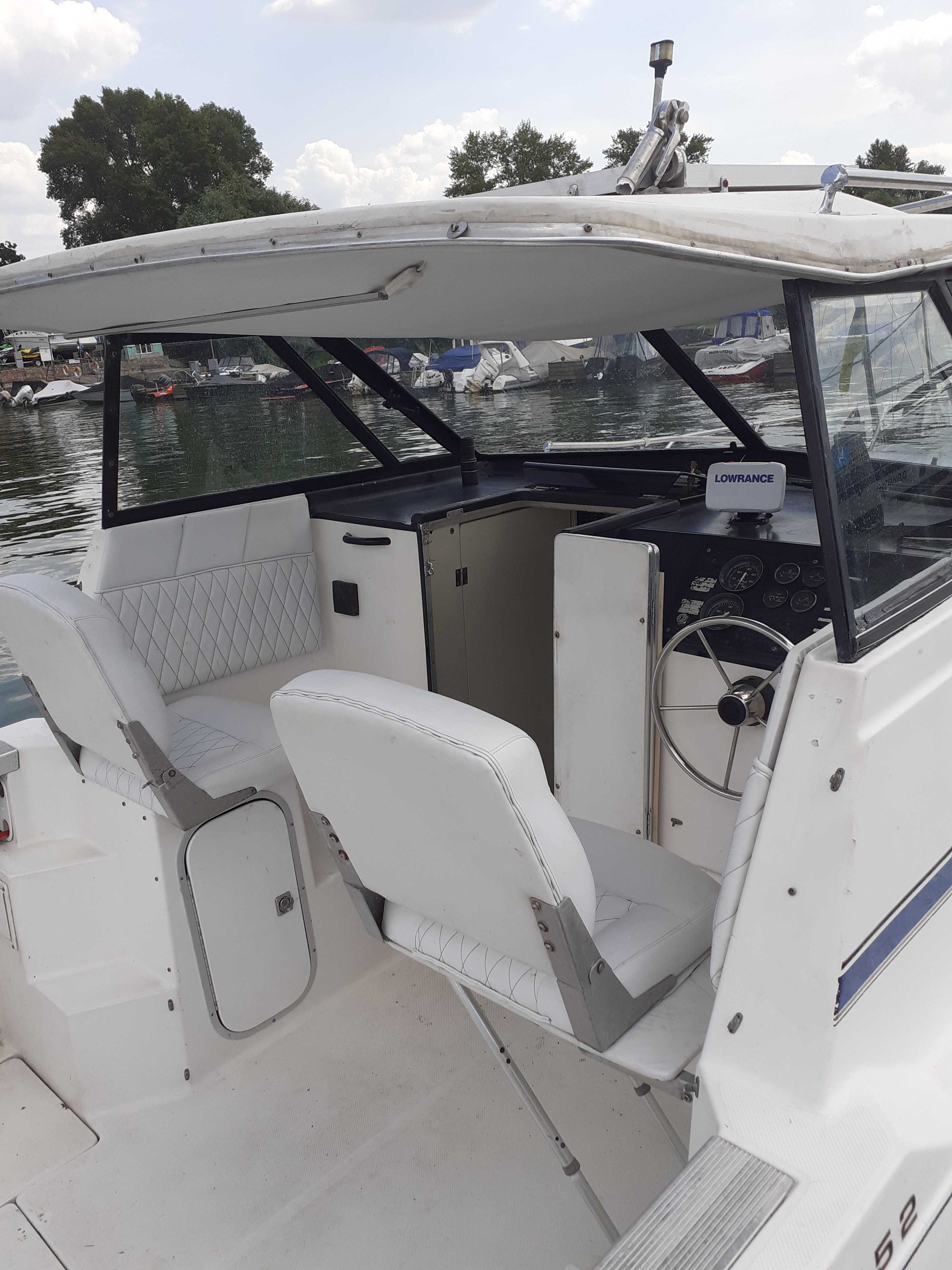 Прогулянковий катер яхта bayliner 2452 можливий об-мін