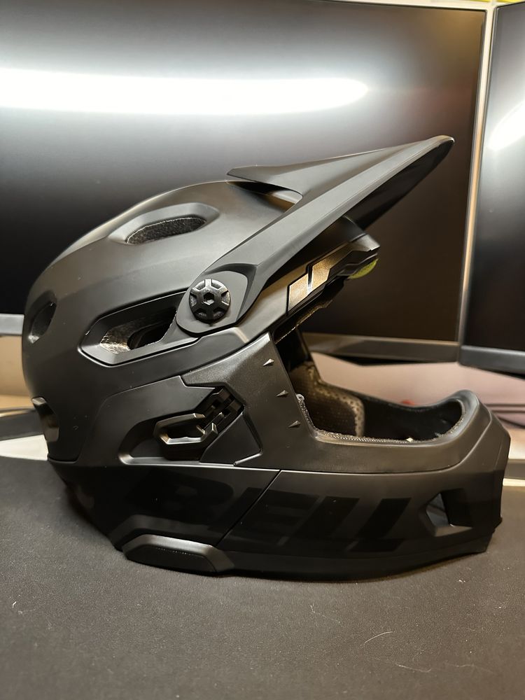 Kask bell super dh rozmiar M fullface (nie leatt fox tld )