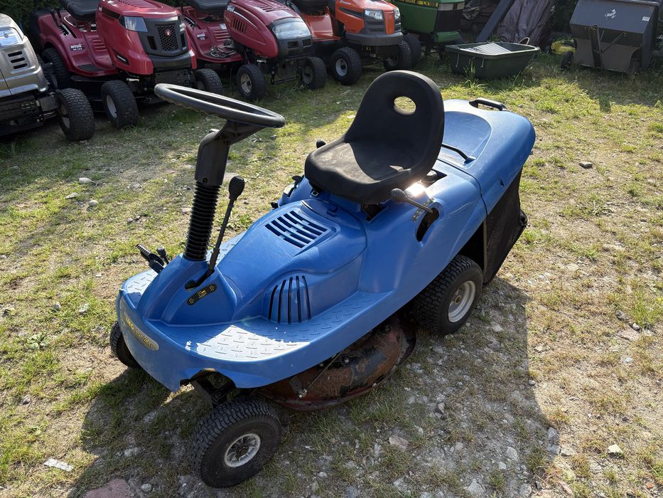 Traktorek z koszem Iseki silnik B&S 6,5 hp.