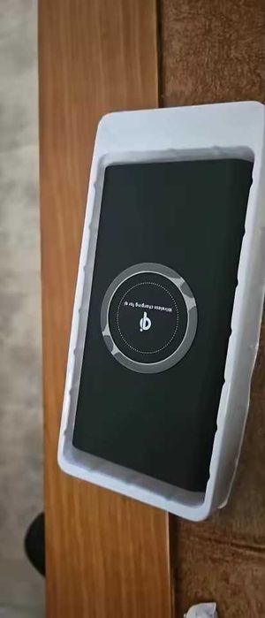 Powerbank 20000mAh com carregamento por indução