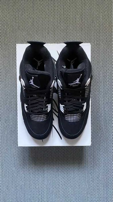 Buty sportowe Nike_Air_Jordan_4_Retro_White_Thunder_R.41