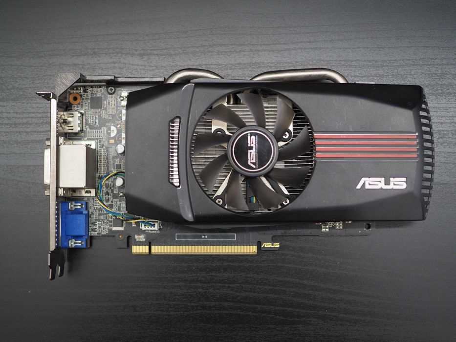 Nvidia GTX 650 Asus 1GB - Ótimo estado