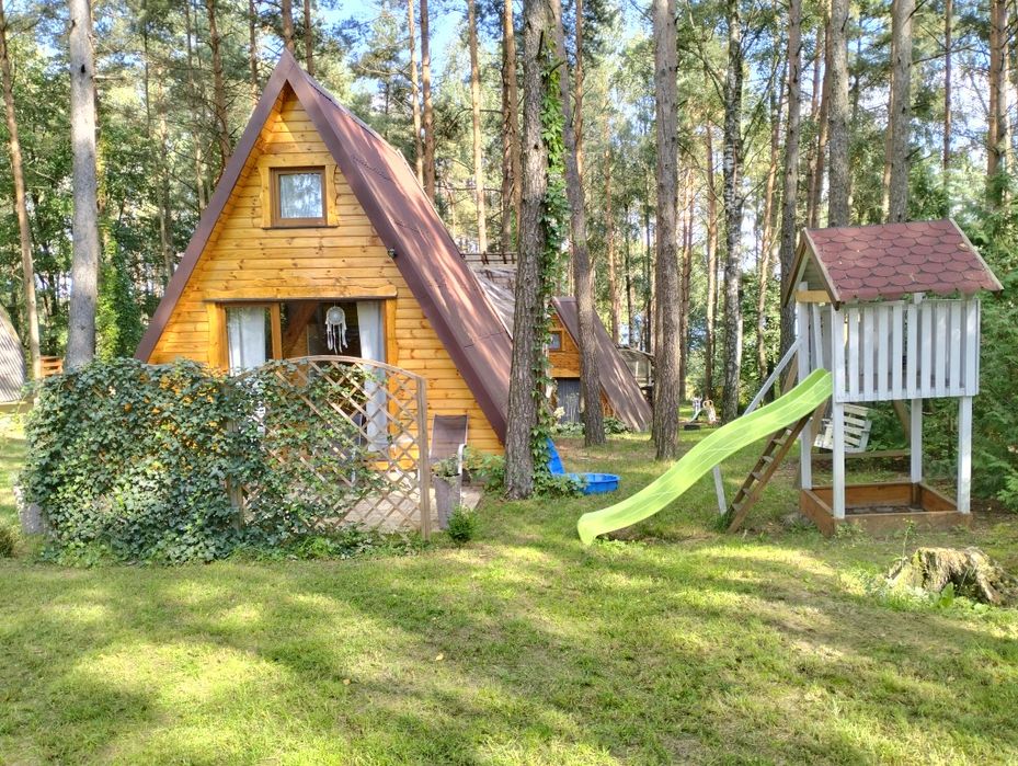 Noclegi domki nad jeziorem Hartowieckim Leśne Zacisze