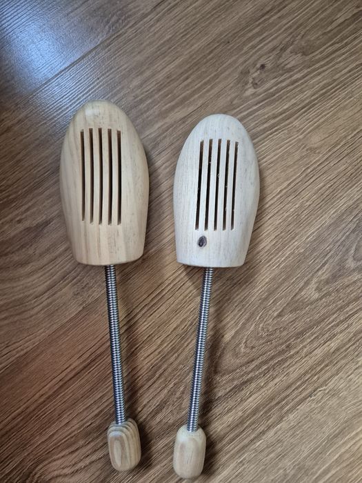 Дерев'яні формотримачі для взуття, колодки