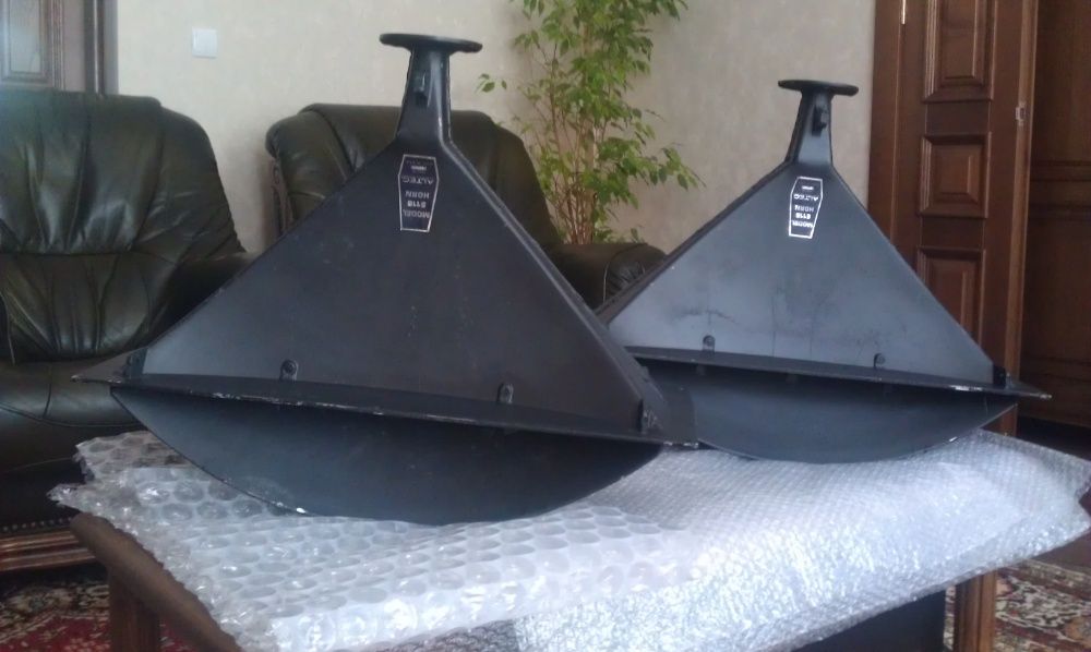 Пара рупоров Altec 511B