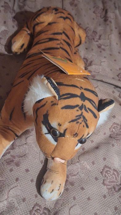 Игрушка тигра новая