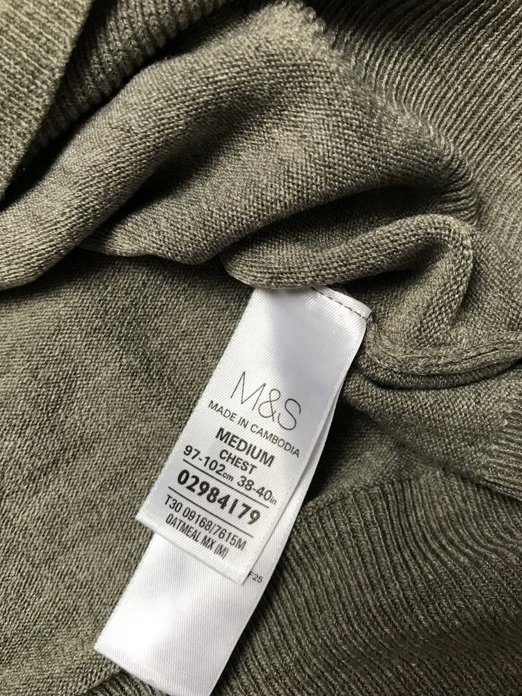 Lekki sweterek sweter w serek dekolt V Marks&Spencer M