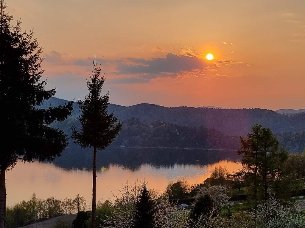 Domki całoroczne jezioro rożnowskie rożnów gródek noclegi