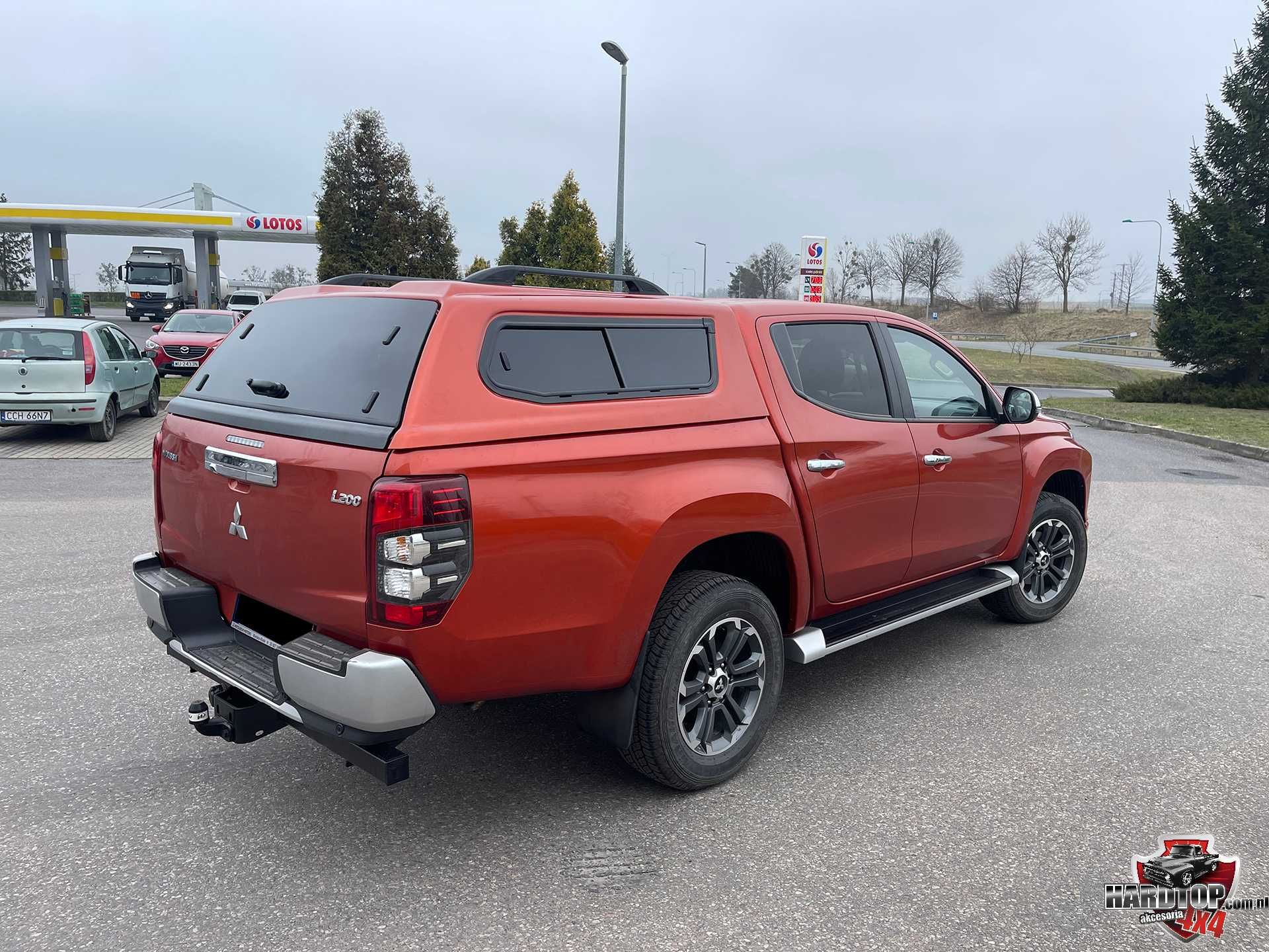 Zabudowa Mitsubishi L200 Hardtop Pickup na pakę