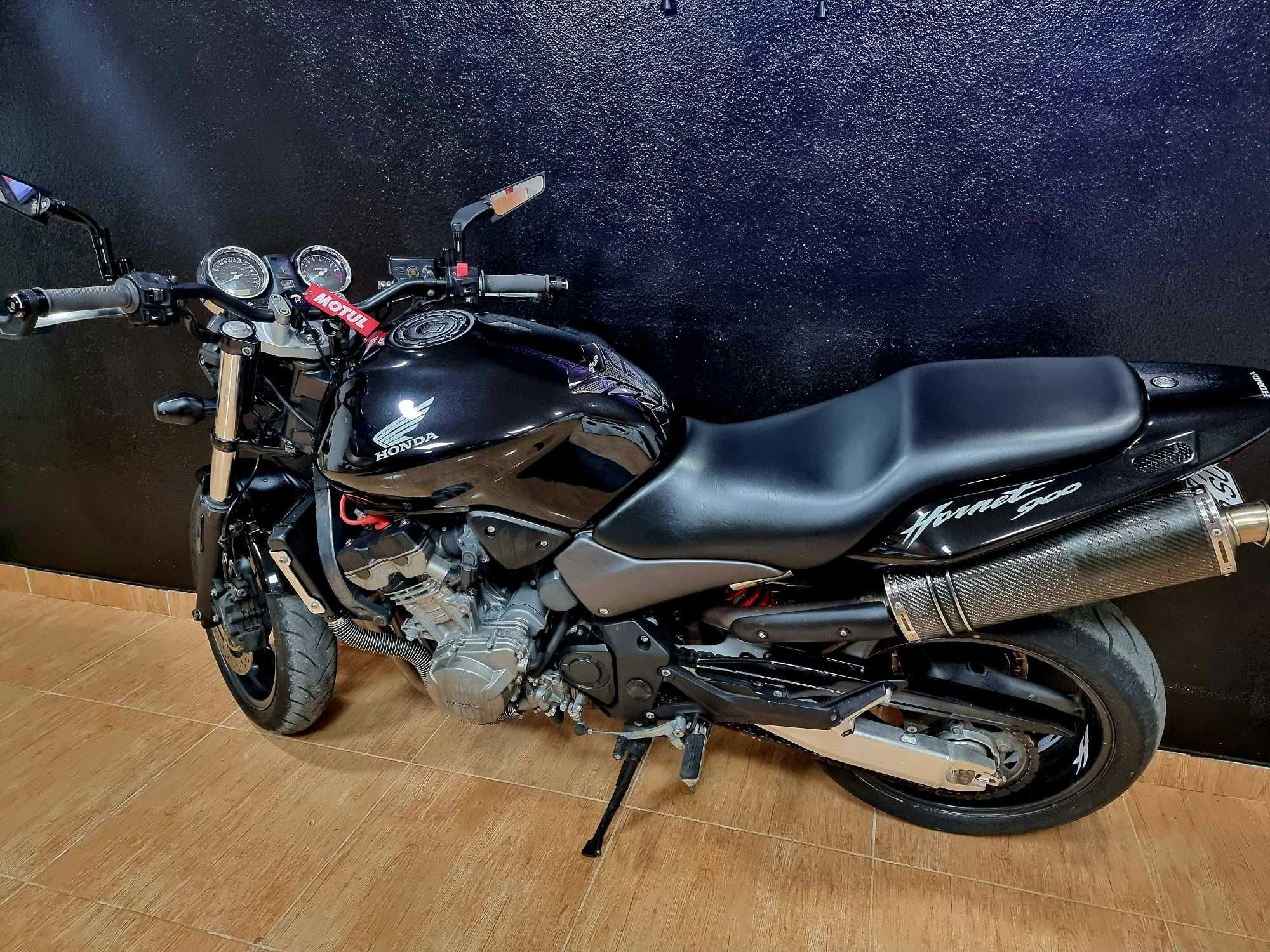 Hornet 900 (919cc)