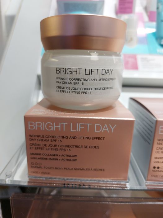Крем денний Bright lift day matte serum intensive night serum